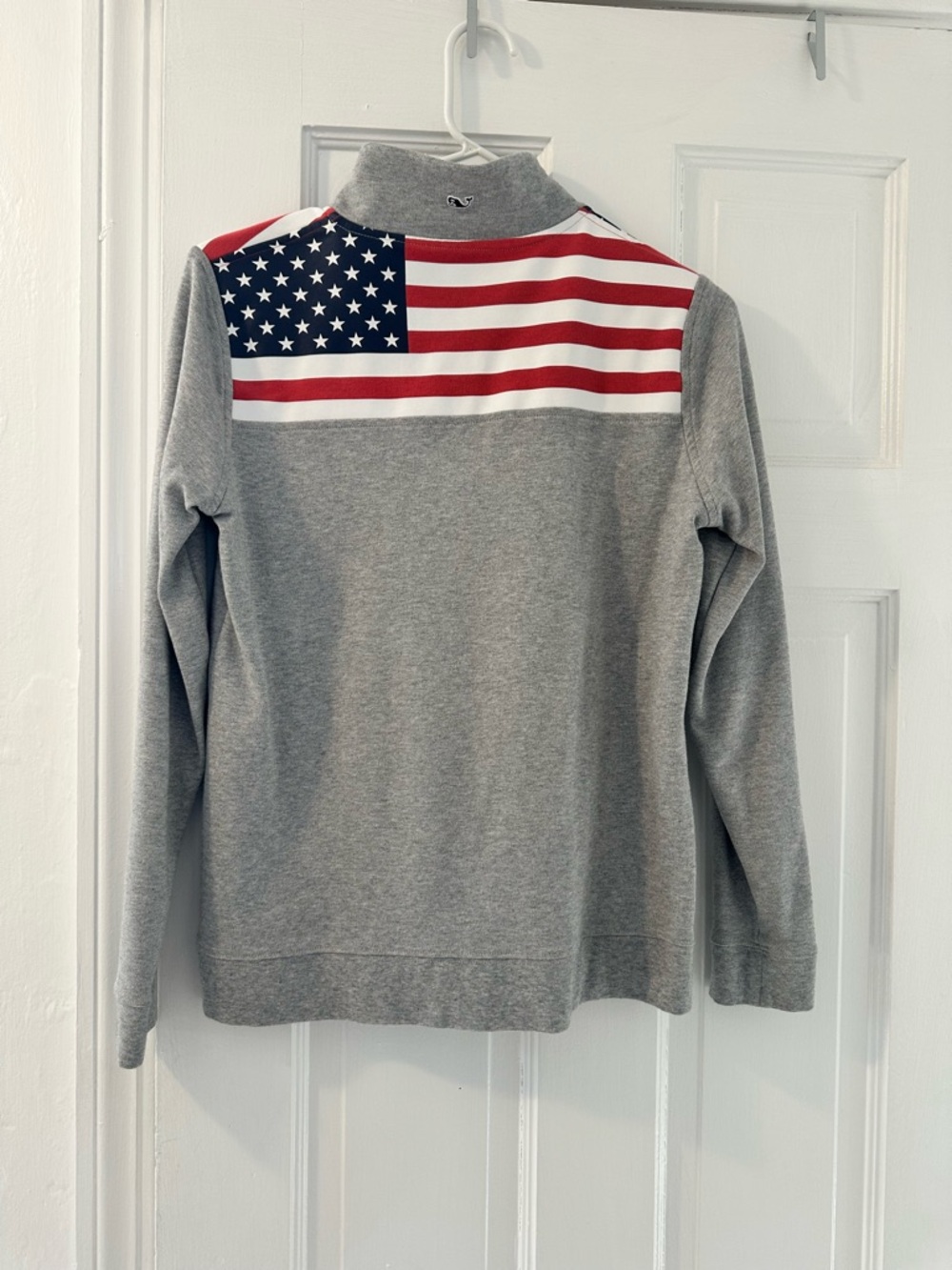 Vineyard Vines womens Gray Quarter-Zip Sweater with American Flag Detail - Picture 2 of 3